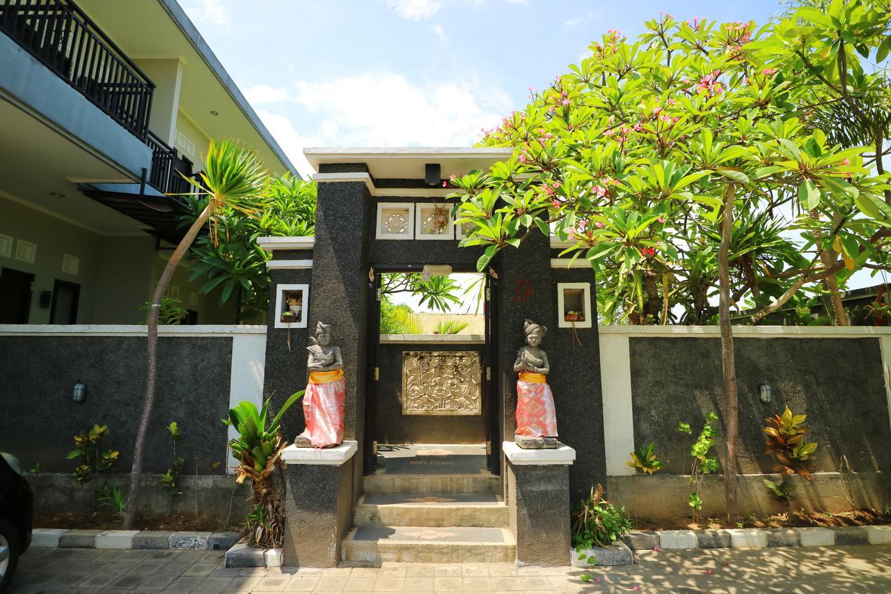 Gm Lovina Hotel Exterior photo