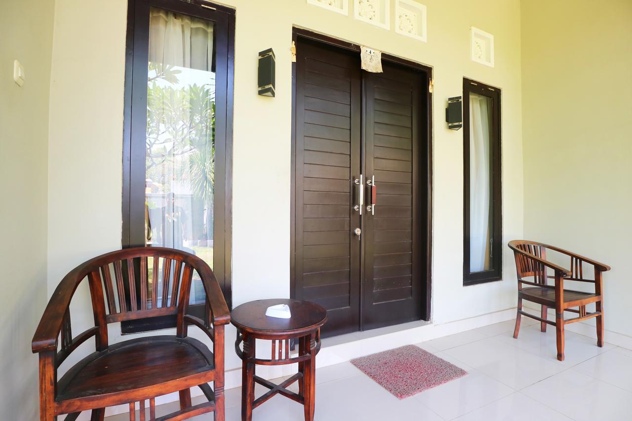 Gm Lovina Hotel Exterior photo