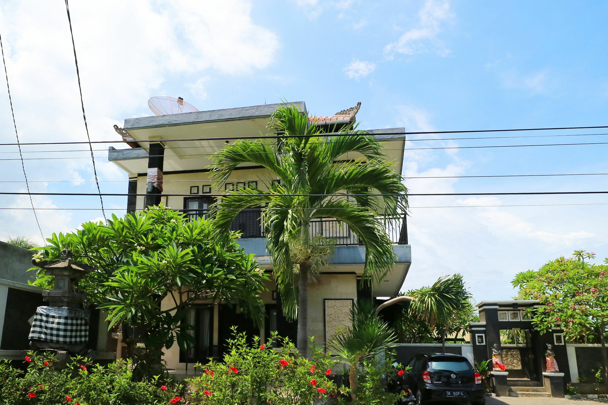 Gm Lovina Hotel Exterior photo